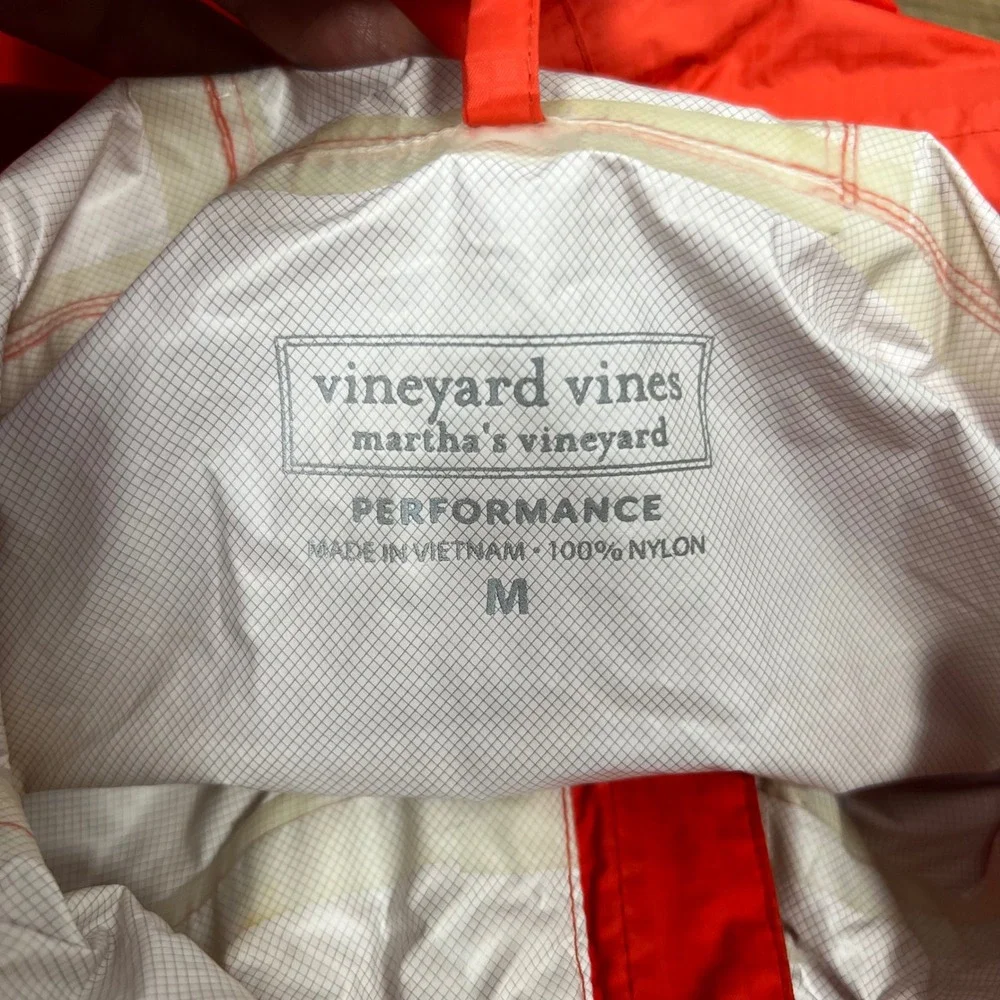Vineyard Vines Rain Jacket Windbreaker Men's Medium Red Performance Hooded